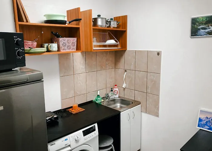 Liene\'S Guest House